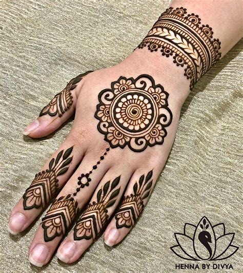 22 Easy Henna Designs For Beginners For Your Hands And Feet 2022