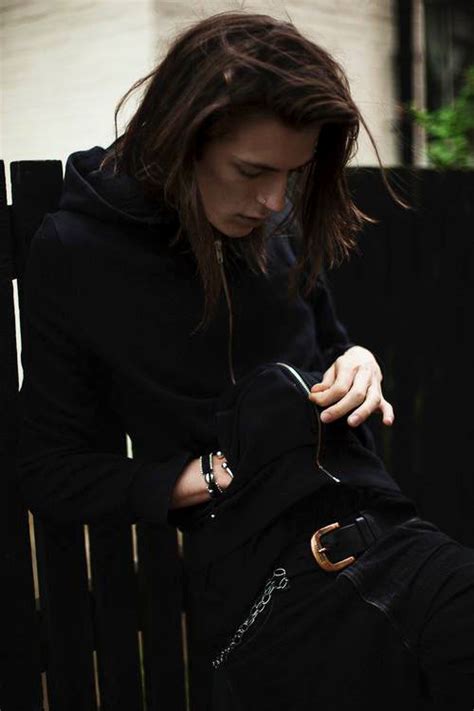Man with long hair | tumblr_misc5tpikz1s59ijeo1_500.jpg. long haired guys on Tumblr