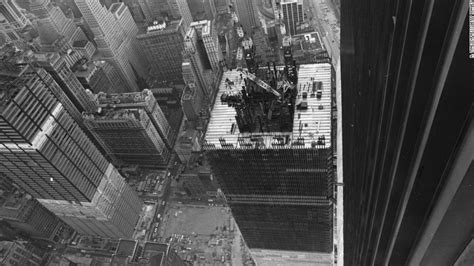 Photos Building The Twin Towers