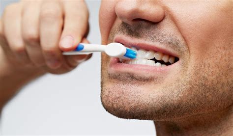 La importancia de una buena higiene bucodental Odonthos Clínica Dental en Barcelona