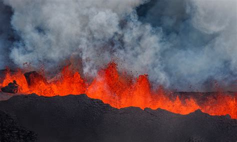 Bardarbunga Volcano Erupts In Iceland Spectacular Photos Taken From