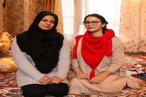 Two Srinagar Girls Started Their Online Store To Keep Old Tradition Of