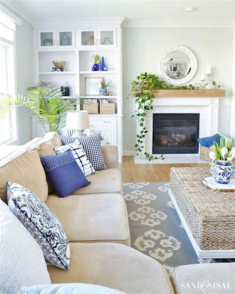 Popular Spring Living Room Decor Ideas 04 Sweetyhomee