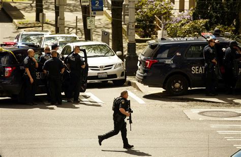 3 Officers Shot How Thursdays Downtown Seattle Shooting Unfolded