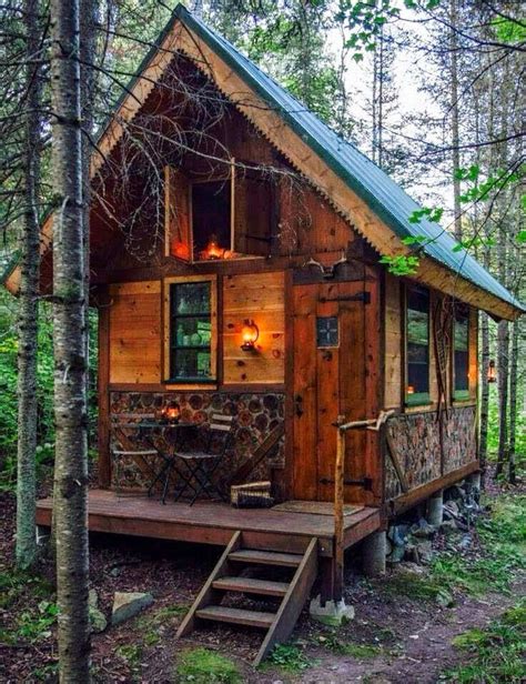 Cozy Little Cabin With Small Loft Cozyplaces