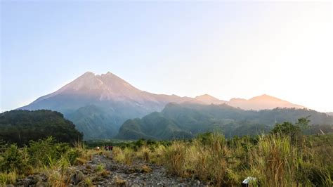 Mount Merapi Wallpapers Wallpaper Cave