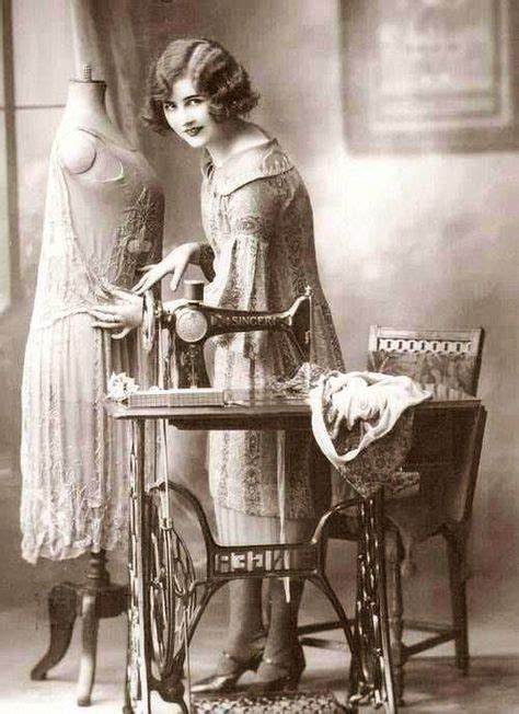 1920s Dressmaker The Dressmaker Old Sewing Machines Antique