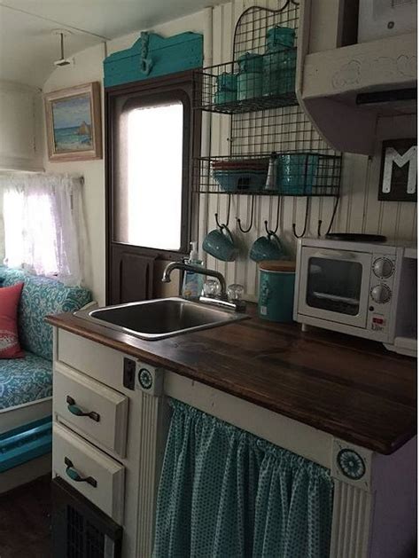 45 Amazing Vintage Travel Trailers Remodel Ideas Page 27 Of 54