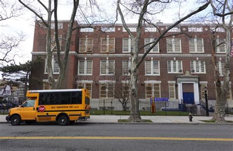 Elementary School Ps 207 Closed After New York City Shut Down The Public School System To Stop