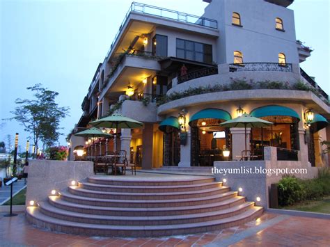 Tempat ini sudah memang terkemuka di melaka dengan dessert mereka yang bersaiz besar, justeru sesuai untuk dikongsi bersama kaki makan truly two cafe menyajikan pelbagai pencuci mulut di sini dan kebanyakannya disediakan dengan penggunaan kek buatan sendiri, coklat berkualiti … truly two cafe. River Cafe, Casa del Rio, Malacca, Malaysia - The Yum List