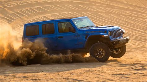 Research the 2021 jeep gladiator with our expert reviews and ratings. 2021 Gladiator 392 V8 : The 2021 Jeep Wrangler 392 Is A 470-HP V8 Off-Road Monster ...