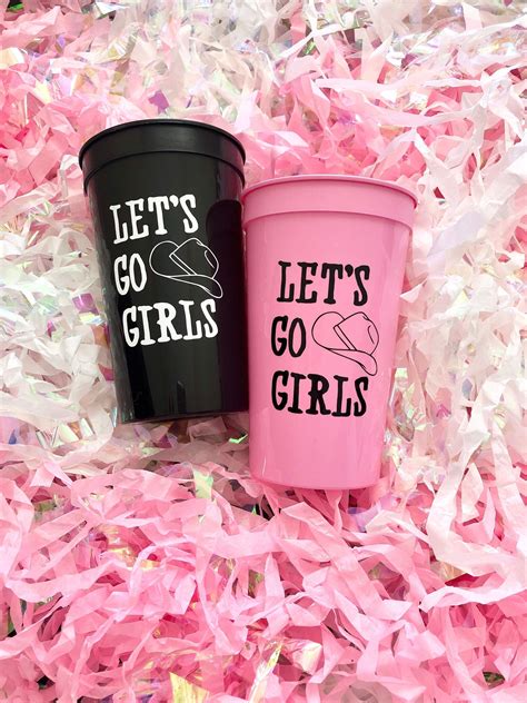 Lets Go Girls Party Cups Bachelorette Party Cups Last Rodeo Etsy Bachelorette Party Cups