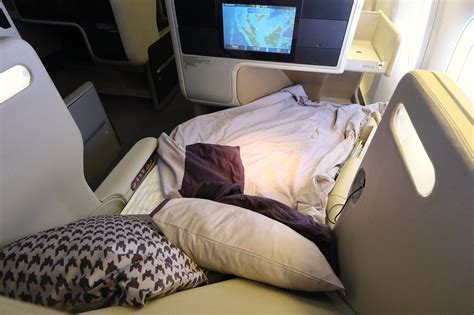 Review Singapore Airlines 777 200ER Business Class Mainly Miles