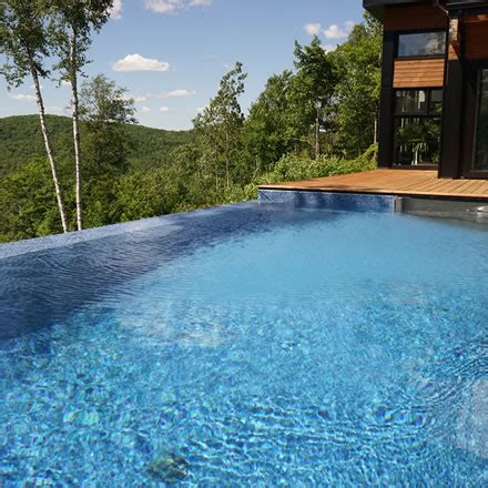 Achetez moins cher avec notre circulaire club piscine terrebonne chaque semaine. Piscine creusée Rive Nord Terrebonne | Entreprises CD