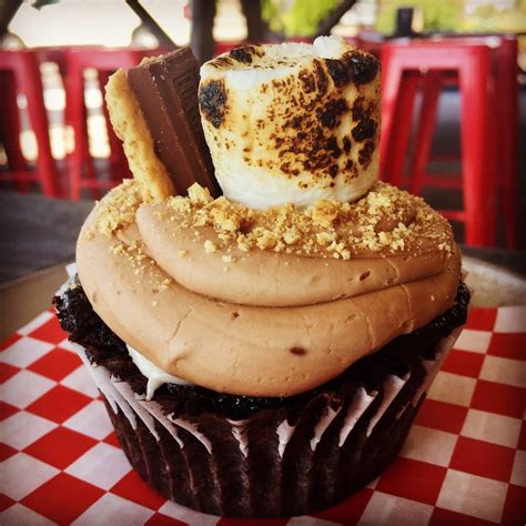 1674 fort campbell blvd, clarksville, tn 37042, usa. Golly G's Coffee, Ice Cream & Sweets - Cafe | 2622 Madison ...