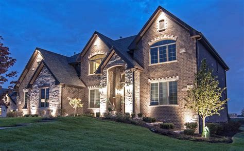 Residential Homes Outdoor Lighting In Chicago Il Outdoor Accents