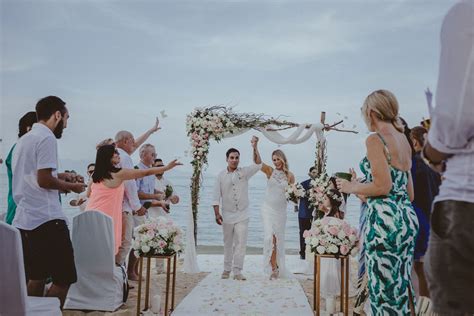 Thailand is a land of beauty with landscapes including sea mountains and forest.especially the. Koh Samui Wedding Photography (With images) | Samui wedding, Destination wedding photography ...