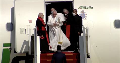 Pope Francis Arrives From Covid S Hideout For His First Controversial