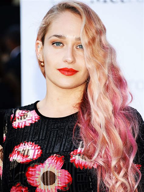 Публикация от jemima kirke (@jemima_jo_kirke) 1 апр 2019 в 9:35 pdt. Jemima Kirke: Net worth, House, Car, Salary, Husband ...