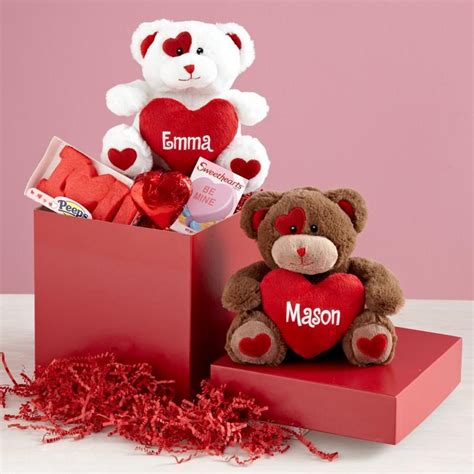 When you're feeling lonely, just reach in the jar for a new note. valentines-day-gifts (9) - 8344 - The Wondrous Pics