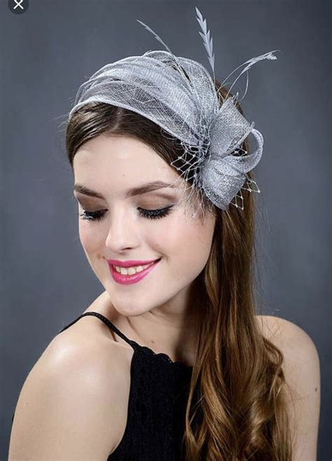 Pin By Limeñita Pchocha On Fascinator Hat Fascinator Hats Wedding