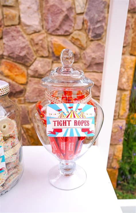 Backyard parties love our quick and easy party carnival games! Kara's Party Ideas Backyard Carnival Party | Kara's Party ...