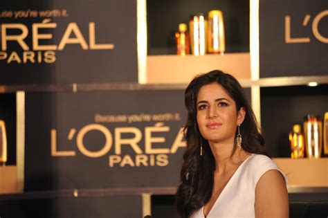 Katrina Kaif Launches Loreal Paris 6 Oil Nourish Veethi