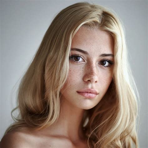 Daily Timewaster Brown Eyes Blonde Hair And Freckles