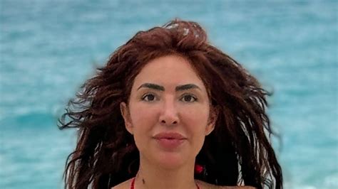 teen mom farrah abraham shows off her bare butt in just a thong bikini on turks and caicos beach