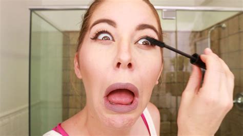 Thoughts You Have While Putting On Makeup Youtube