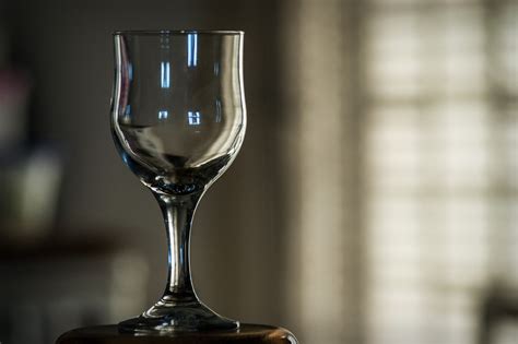 How To Take Photographs Of Glass Objects 7 Steps With Pictures