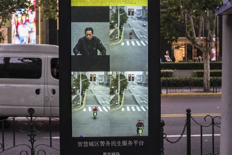 China Is Using Facial Recognition To Catch Jaywalkers Outriders