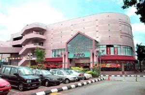 Sunway velocity mall is a shopping mall in cheras, kuala lumpur, malaysia owned by sunway group. JUSCO Taman Maluri Shopping Centre in Cheras, Kuala Lumpur ...