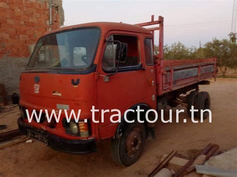 20200529 A Vendre Camion Benne Om 40 Sfax Tunisie 5 Tractourtn