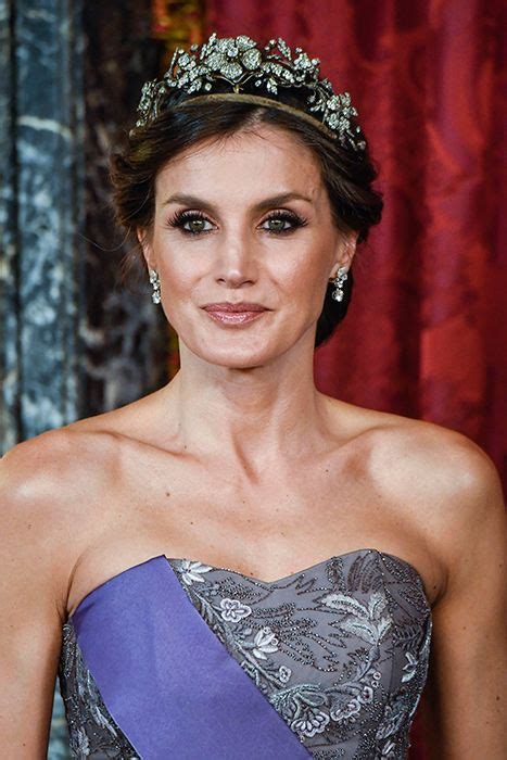 Queen Letizia Dazzles In Lilac Gown And Floral Tiara To Meet Peruvian