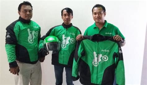 Lowongan kerja driver gojek.• gojek telah resmi beroperasi di 10 kota besar di indonesia, termasuk jakarta, bandung, bali. Lowongan Kerja Driver GOJEK Jakarta MARET 2021 - Trik ...