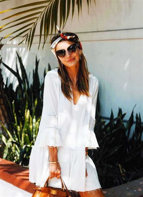 Best Fashion Bloggers Street Style Instagrams To Follow In 2019 How