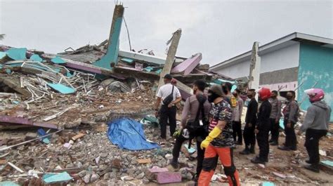 Bmkg Dalam Dua Hari Sulbar Telah Diguncang Gempa Kali