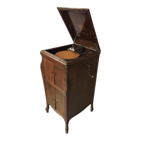 Antique Victrola Phonograph Player Chairish