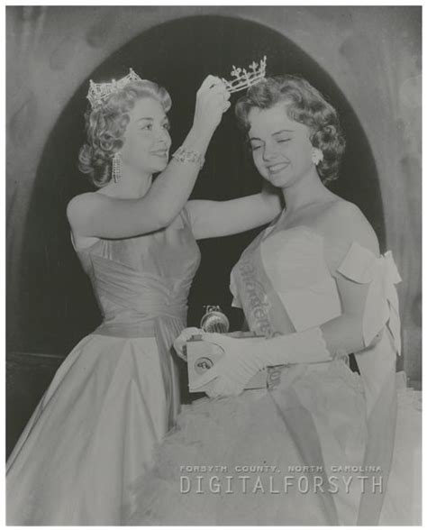miss america marian mcknight crowning the new miss winston salem betty jean goodwin 1957