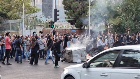 Protests In Iran Over Mahsa Aminis Death Shine Spotlight On Morality
