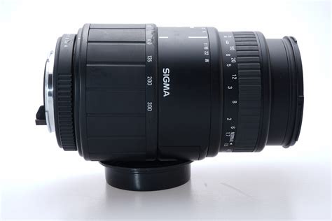 Sigma 70-300mm f/4-5.6 DL Macro Telephoto zoom lens Pentax - Camera House
