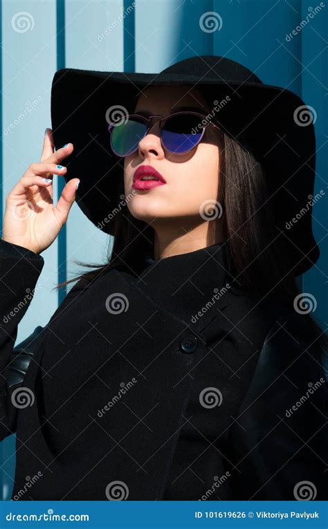 Fashionable Brunette Lady Wears Black Hat And Sunglasseswoman P Stock