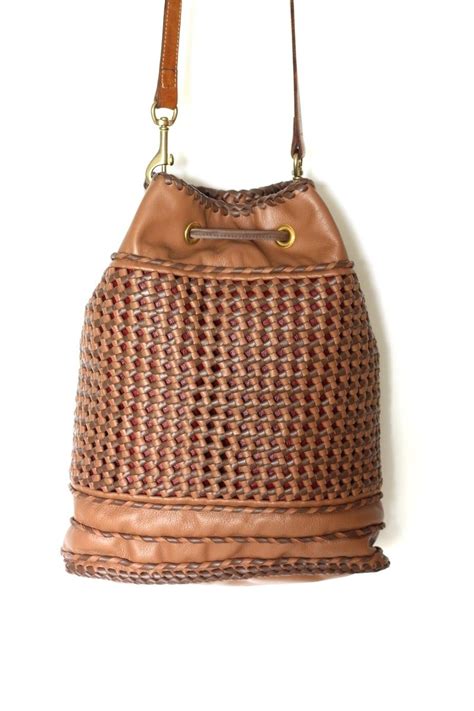Whether you're looking for a date or the love of your life, find them in a fun and secure environment on colombiancupid. Handmade Knots Mochila / Woven Leather Crossbody Handbag ...