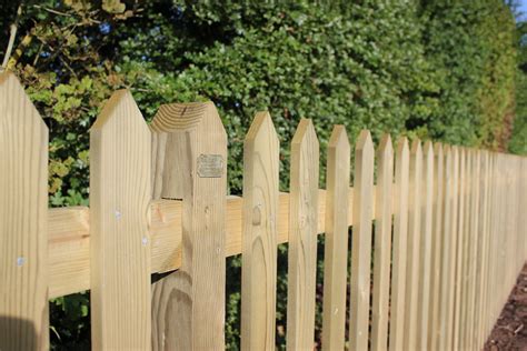 Picket Fencing Jacksons Fencing