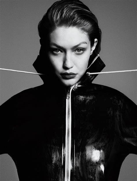 Gigi Hadid Looks Bella Gigi Hadid Gigi Hadid Style Vogue Japan