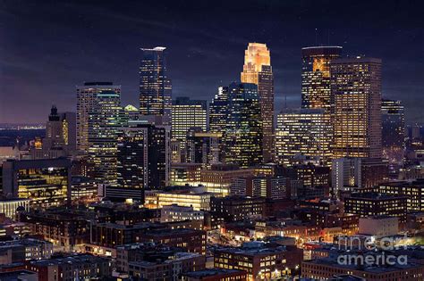 Minneapolis Skyline By Night Photograph By Gian Lorenzo Ferretti Pixels