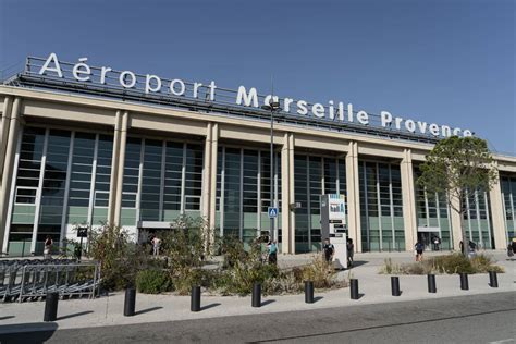 Faits Divers Justice Aéroport Marseille Provence Un Problème