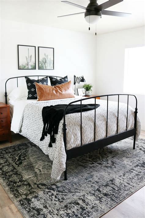 Black And White Boho Inspired Bedroom Makeover In 2020 Bedroom