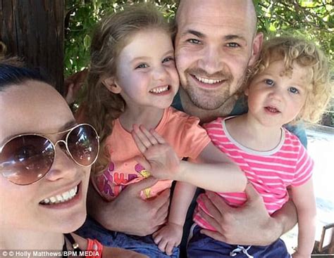 Vicky Corbett Lost Her Husband To Oesophageal Cancer Daily Mail Online
